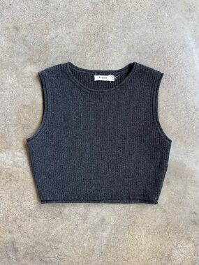 Mod Ref Grey Rib Knit Cropped Tank